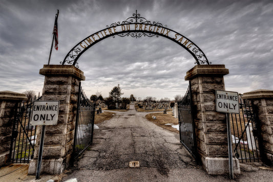 Visiting Cemeteries & Graveyards