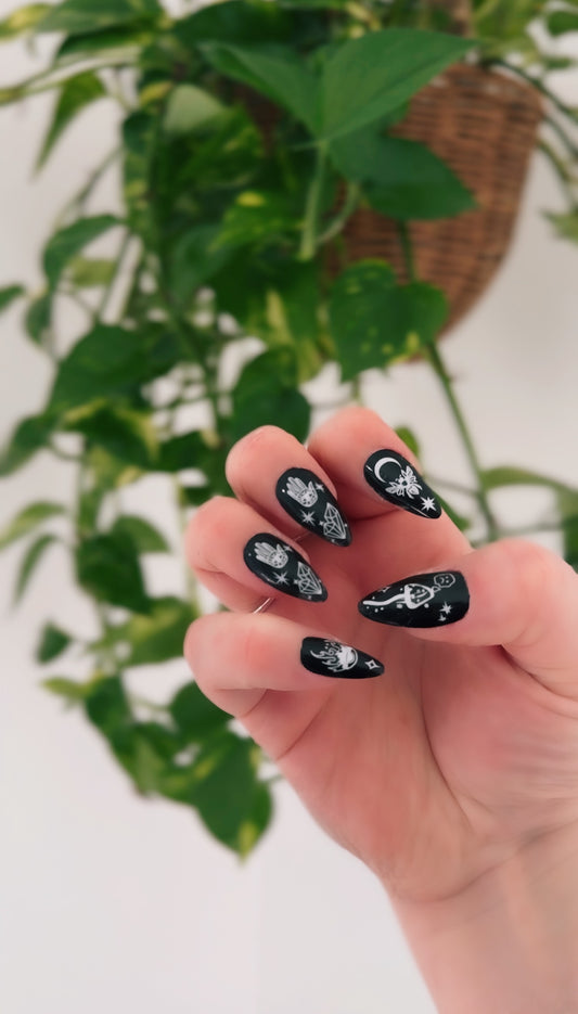 Cosmic Witch False Nails